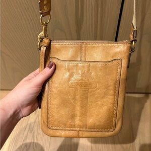 Tan coach crossbody leather bag